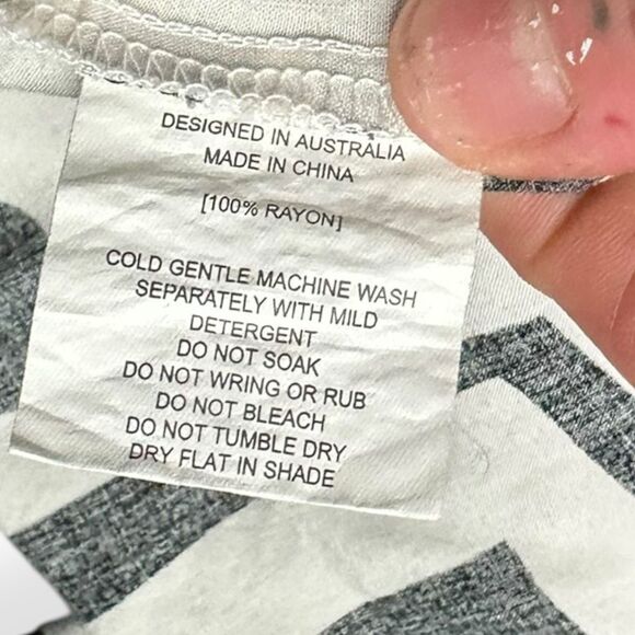 ABEL THE LABEL Women’s Black White Abstract Tiered Sundress Size Medium - Picture 6 of 8